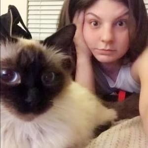 Meet your Posher, Vanessa